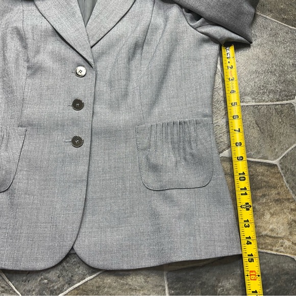 Isabella Suits Jacket - Picture 11 of 13